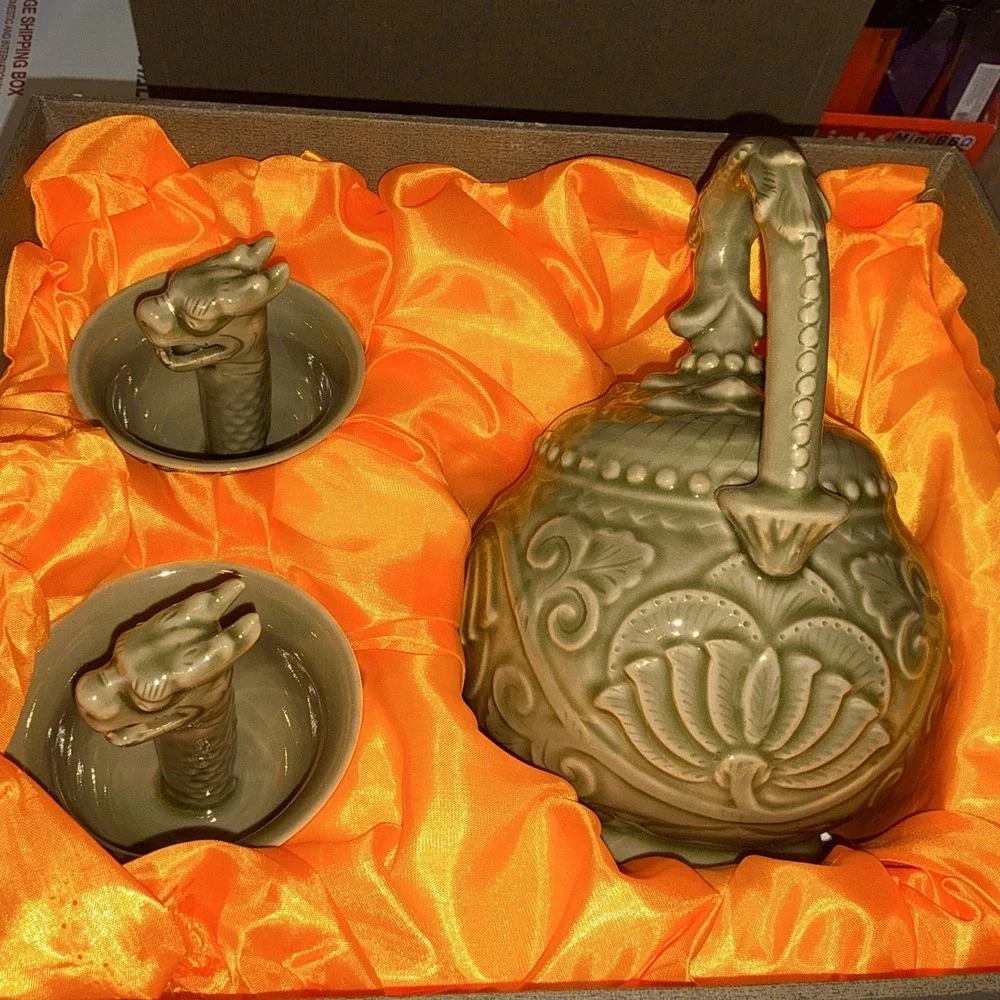 Vtg Chinese Yaozhou Celadon Water Drops Northern Song Tea Pot & Cup Set‎ Dragon